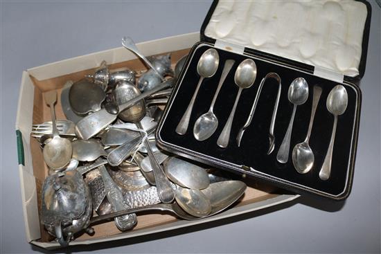 Quantity of assorted silver including flatware.